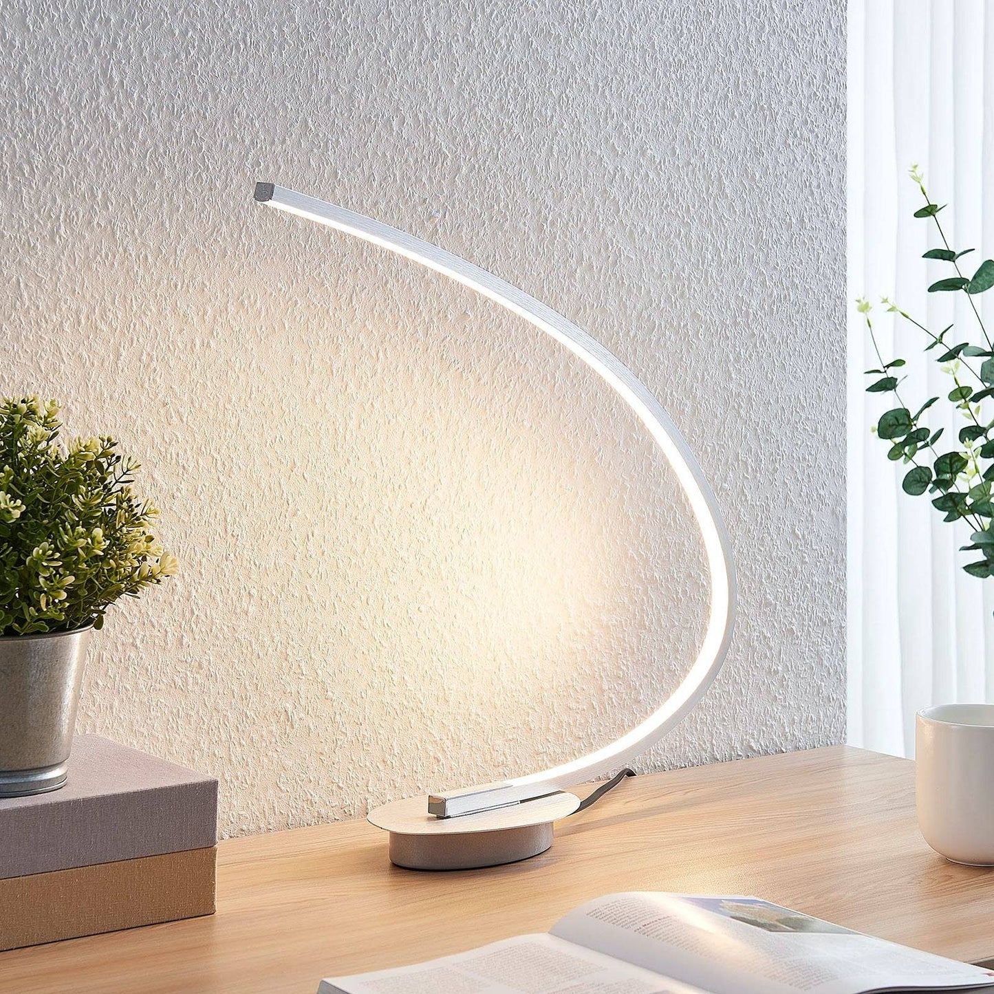 Lindby Naveli  LED Tischleuchte